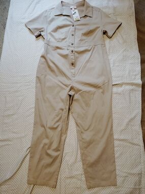 Isabel  Short Sleeve  4 Pocket Khaki Jumpsuit